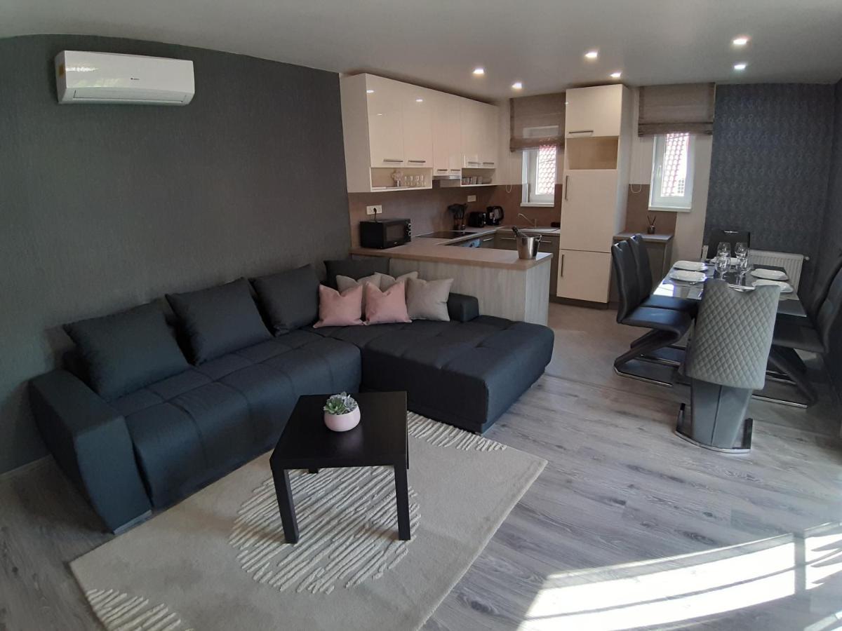 Profi Keco Apartman Балатональмаді Екстер'єр фото