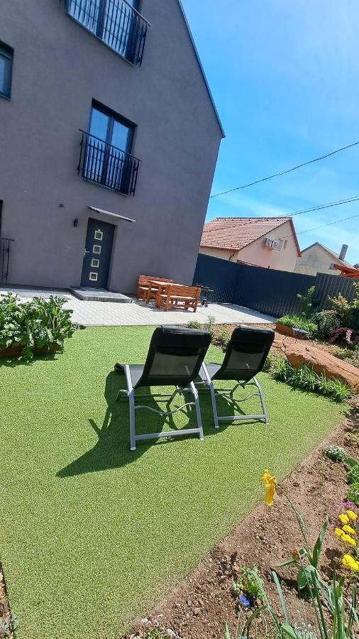 Profi Keco Apartman Балатональмаді Екстер'єр фото