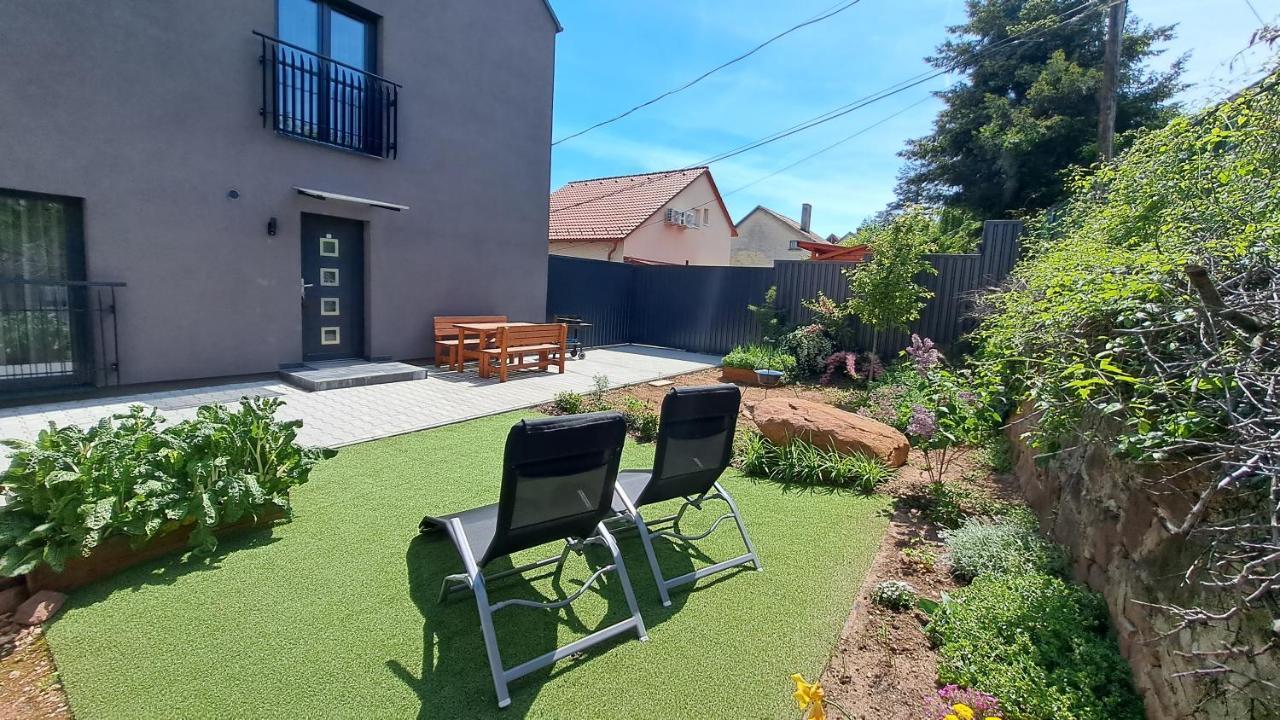 Profi Keco Apartman Балатональмаді Екстер'єр фото